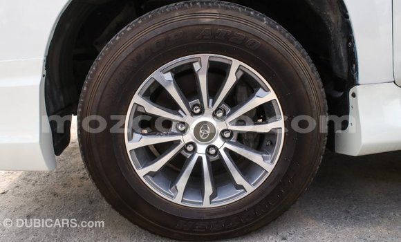 Comprar Importar Toyota Prado Branco Carro em Import - Dubai em Cabo Delgado Comprar Importar Toyota Prado Branco Carro em Import - Dubai em Cabo Delgado