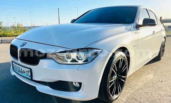 Comprar Usado BMW 3-Series Branco Carro em Maputo em Maputo