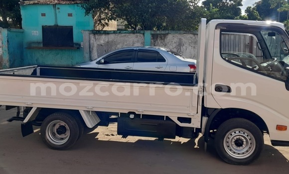 Comprar Usado Toyota Town Ace Branco Carro em Moçambique em Nampula Comprar Usado Toyota Town Ace Branco Carro em Moçambique em Nampula