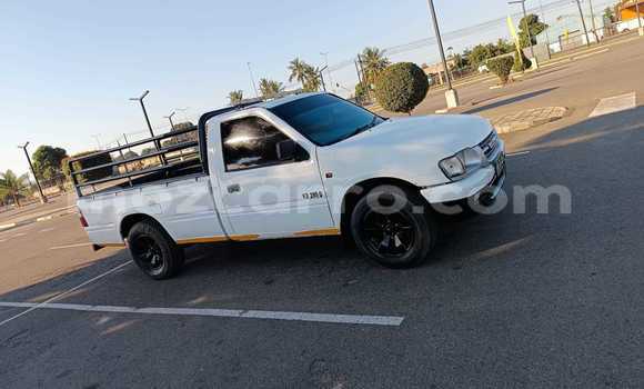 Buy Used Isuzu KB White Car in Maputo in Maputo Buy Used Isuzu KB White Car in Maputo in Maputo