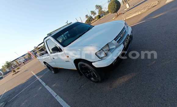 Buy Used Isuzu KB White Car in Maputo in Maputo Buy Used Isuzu KB White Car in Maputo in Maputo