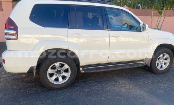 Nunua Ilio tumika Toyota Land Cruiser Prado Nyeupe Gari ndani ya Maputo nchini Maputo Nunua Ilio tumika Toyota Land Cruiser Prado Nyeupe Gari ndani ya Maputo nchini Maputo