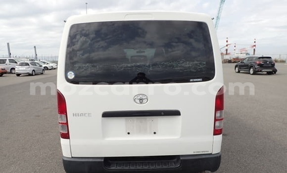 Comprar Usado Toyota Hiace Branco Carro em Maputo em Maputo Comprar Usado Toyota Hiace Branco Carro em Maputo em Maputo