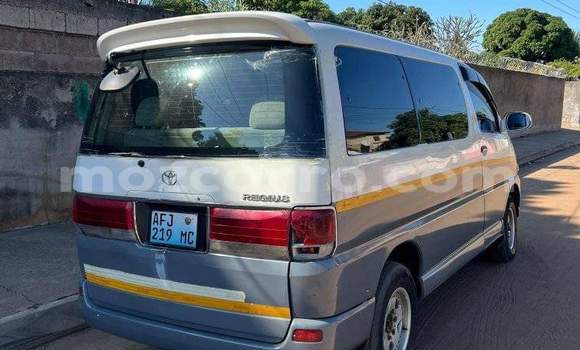 Buy Used Toyota Regius Other Car in Maputo in Maputo Buy Used Toyota Regius Other Car in Maputo in Maputo