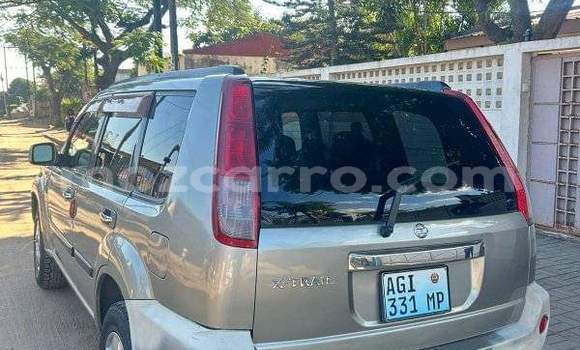 Tenga Tsaru Nissan X-Trail Zvimwe Mota in Maputo in Maputo Tenga Tsaru Nissan X-Trail Zvimwe Mota in Maputo in Maputo