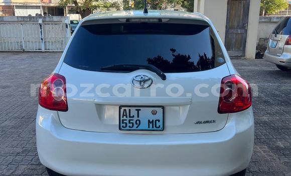 Comprar Usado Toyota Auris Branco Carro em Maputo em Maputo Comprar Usado Toyota Auris Branco Carro em Maputo em Maputo