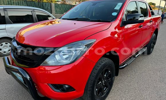 Comprar Novo Mazda BT-50 Vermelho Carro em Maputo em Maputo Comprar Novo Mazda BT-50 Vermelho Carro em Maputo em Maputo