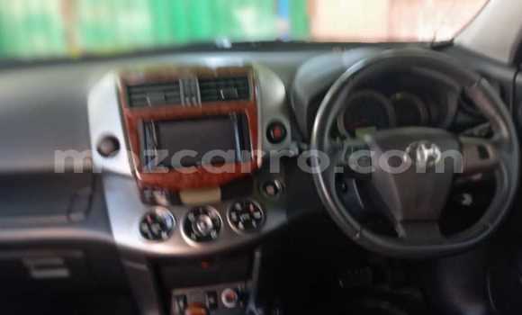 Nunua Ilio tumika Toyota Vanguard Nyingine Gari ndani ya Maputo nchini Maputo Nunua Ilio tumika Toyota Vanguard Nyingine Gari ndani ya Maputo nchini Maputo