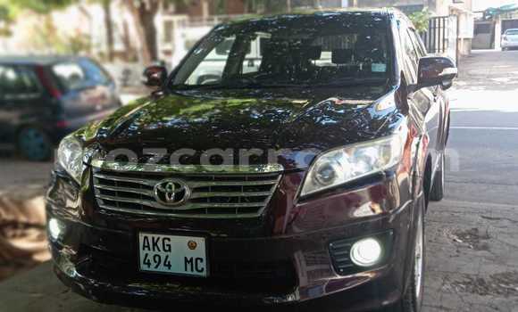 Nunua Ilio tumika Toyota Vanguard Nyingine Gari ndani ya Maputo nchini Maputo Nunua Ilio tumika Toyota Vanguard Nyingine Gari ndani ya Maputo nchini Maputo