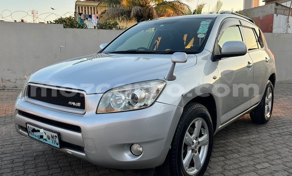 Comprar Usado Toyota RAV4 De outros Carro em Moçambique em Nampula Comprar Usado Toyota RAV4 De outros Carro em Moçambique em Nampula