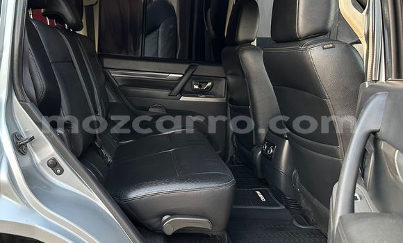 Nunua Ilio tumika Mitsubishi Pajero Nyingine Gari ndani ya Maputo nchini Maputo Nunua Ilio tumika Mitsubishi Pajero Nyingine Gari ndani ya Maputo nchini Maputo