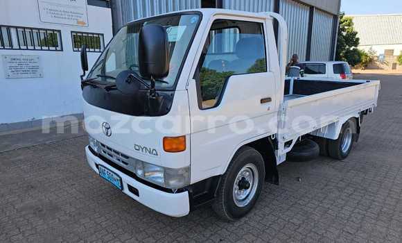 Comprar Novo Toyota Dyna Branco Caminhão em Maputo em Maputo Comprar Novo Toyota Dyna Branco Caminhão em Maputo em Maputo