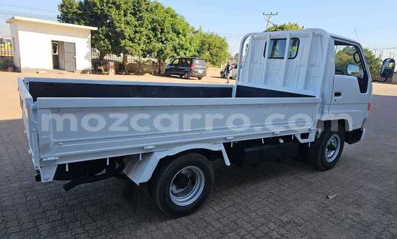 Comprar Novo Toyota Dyna Branco Caminhão em Maputo em Maputo Comprar Novo Toyota Dyna Branco Caminhão em Maputo em Maputo