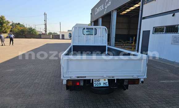 Comprar Novo Toyota Dyna Branco Caminhão em Maputo em Maputo Comprar Novo Toyota Dyna Branco Caminhão em Maputo em Maputo