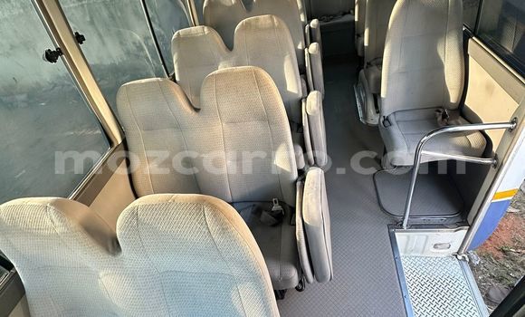 Comprar Usado Toyota Coaster Branco Carro em Maputo em Maputo Comprar Usado Toyota Coaster Branco Carro em Maputo em Maputo