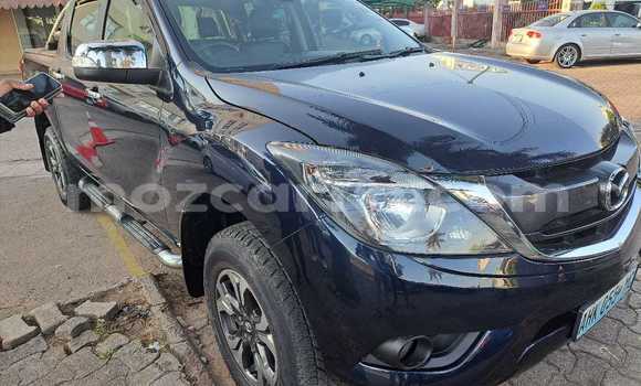 Nunua Ilio tumika Mazda BT-50 Bluu Gari ndani ya Maputo nchini Maputo Nunua Ilio tumika Mazda BT-50 Bluu Gari ndani ya Maputo nchini Maputo