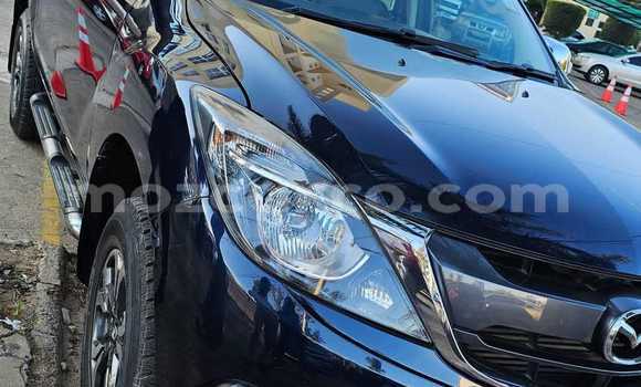 Nunua Ilio tumika Mazda BT-50 Bluu Gari ndani ya Maputo nchini Maputo Nunua Ilio tumika Mazda BT-50 Bluu Gari ndani ya Maputo nchini Maputo