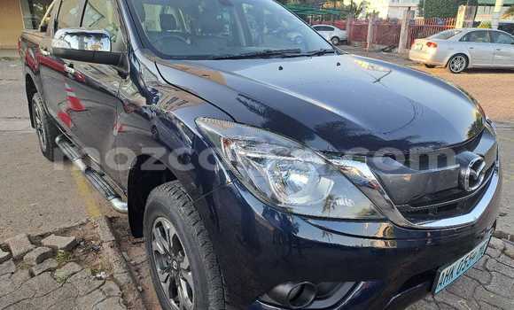 Nunua Ilio tumika Mazda BT-50 Bluu Gari ndani ya Maputo nchini Maputo Nunua Ilio tumika Mazda BT-50 Bluu Gari ndani ya Maputo nchini Maputo
