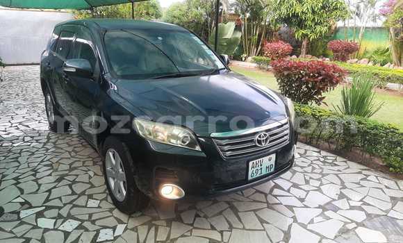 Comprar Usado Toyota Vanguard Preto Carro em Maputo em Maputo