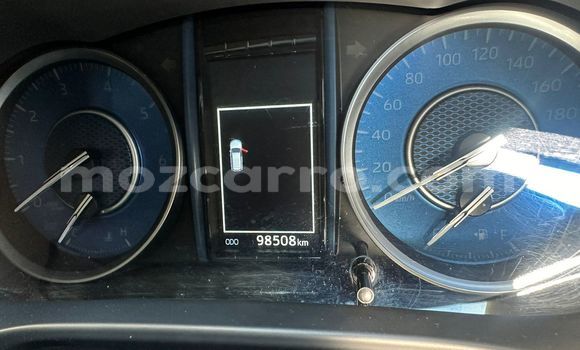 Nunua Ilio tumika Toyota Fortuner Kijani Gari ndani ya Maputo nchini Maputo Nunua Ilio tumika Toyota Fortuner Kijani Gari ndani ya Maputo nchini Maputo