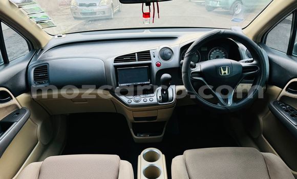 Tenga Tsaru Honda Stream Zvimwe Mota in Maputo in Maputo Tenga Tsaru Honda Stream Zvimwe Mota in Maputo in Maputo