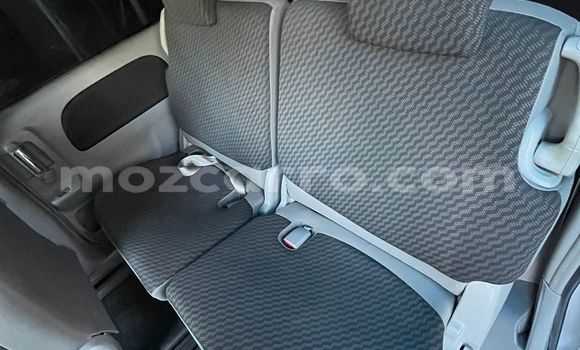 Tenga Tsaru Toyota Sienta Sirivha Mota in Maputo in Maputo Tenga Tsaru Toyota Sienta Sirivha Mota in Maputo in Maputo