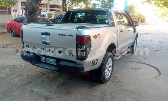 Tenga Tsaru Ford Ranger Zvimwe Mota in Maputo in Maputo Tenga Tsaru Ford Ranger Zvimwe Mota in Maputo in Maputo