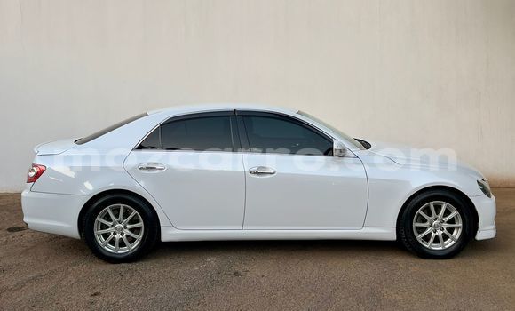 Nunua Ilio tumika Toyota Mark X Nyeupe Gari ndani ya Maputo nchini Maputo Nunua Ilio tumika Toyota Mark X Nyeupe Gari ndani ya Maputo nchini Maputo