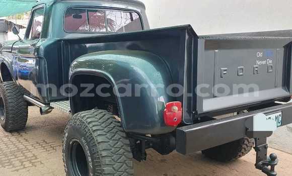 Buy New Ford F-150 Black Car in Maputo in Maputo Buy New Ford F-150 Black Car in Maputo in Maputo