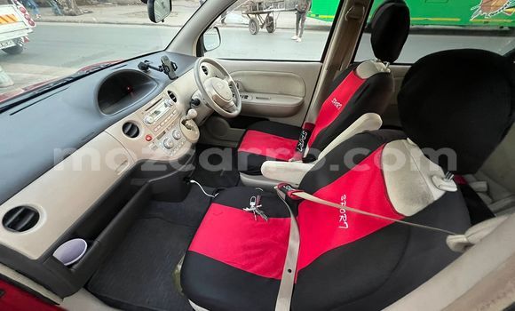 Tenga Tsaru Toyota Sienta Tsvuku Mota in Maputo in Maputo Tenga Tsaru Toyota Sienta Tsvuku Mota in Maputo in Maputo