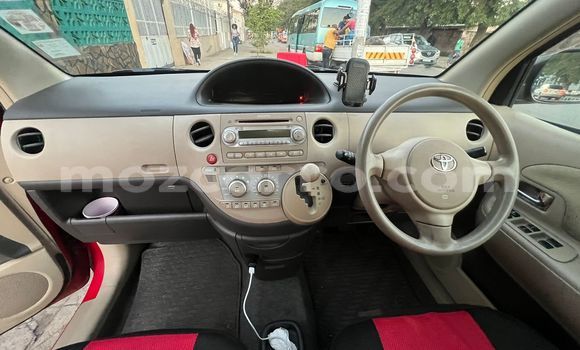 Tenga Tsaru Toyota Sienta Tsvuku Mota in Maputo in Maputo Tenga Tsaru Toyota Sienta Tsvuku Mota in Maputo in Maputo