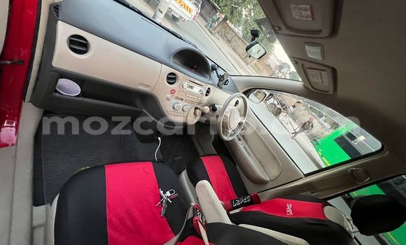 Tenga Tsaru Toyota Sienta Tsvuku Mota in Maputo in Maputo Tenga Tsaru Toyota Sienta Tsvuku Mota in Maputo in Maputo
