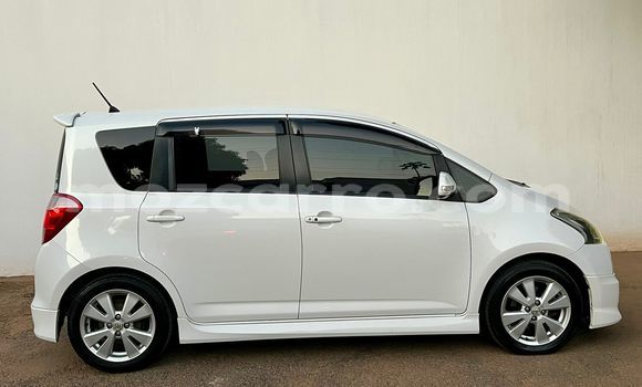 Tenga Tsaru Toyota Ractis Chena Mota in Maputo in Maputo Tenga Tsaru Toyota Ractis Chena Mota in Maputo in Maputo