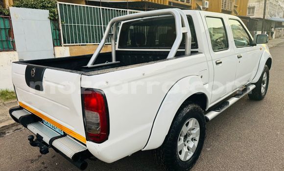Buy Used Nissan Hardbody White Car in Maputo in Maputo Buy Used Nissan Hardbody White Car in Maputo in Maputo