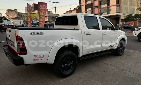 Comprar Novo Toyota Hilux Branco Carro em Maputo em Maputo Comprar Novo Toyota Hilux Branco Carro em Maputo em Maputo