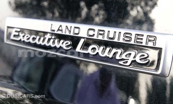 Nunua Imported Toyota Land Cruiser Nyeusi Gari ndani ya Import - Dubai nchini Cabo Delgado Nunua Imported Toyota Land Cruiser Nyeusi Gari ndani ya Import - Dubai nchini Cabo Delgado