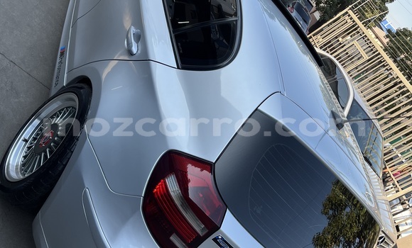 Comprar Usado BMW 1-Series De outros Carro em Moçambique em Nampula Comprar Usado BMW 1-Series De outros Carro em Moçambique em Nampula