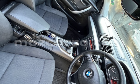 Comprar Usado BMW 1-Series De outros Carro em Moçambique em Nampula Comprar Usado BMW 1-Series De outros Carro em Moçambique em Nampula