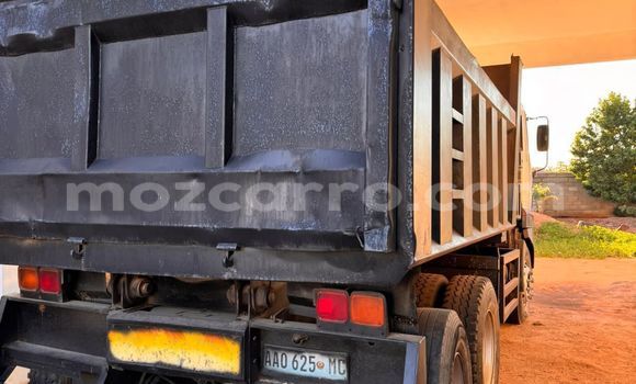 Comprar Usado Toyota 4Runner Branco Carro em Maputo em Maputo Comprar Usado Toyota 4Runner Branco Carro em Maputo em Maputo