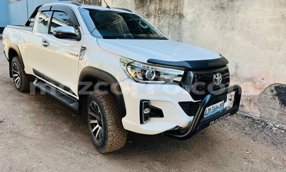 Tenga Tsaru Toyota Hilux Chena Mota in Maputo in Maputo Tenga Tsaru Toyota Hilux Chena Mota in Maputo in Maputo