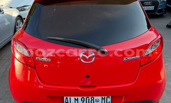 Nunua Ilio tumika Mazda Demio Nyekundu Gari ndani ya Maputo nchini Maputo Nunua Ilio tumika Mazda Demio Nyekundu Gari ndani ya Maputo nchini Maputo