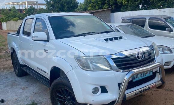 Comprar Usado Toyota Hilux Branco Carro em Maputo em Maputo Comprar Usado Toyota Hilux Branco Carro em Maputo em Maputo
