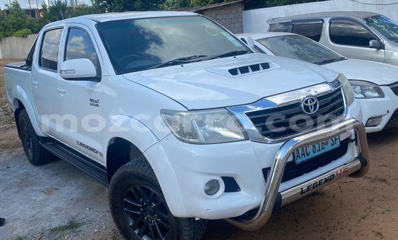 Comprar Usado Toyota Hilux Branco Carro em Maputo em Maputo Comprar Usado Toyota Hilux Branco Carro em Maputo em Maputo