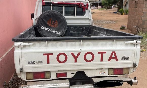 Buy Used Toyota Land Cruiser White Car in Maputo in Maputo Buy Used Toyota Land Cruiser White Car in Maputo in Maputo