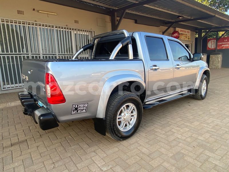 Big with watermark isuzu kb maputo maputo 25362