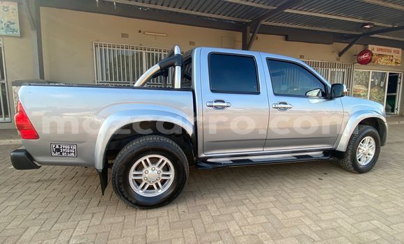 Tenga Tsaru Isuzu KB Sirivha Mota in Maputo in Maputo Tenga Tsaru Isuzu KB Sirivha Mota in Maputo in Maputo