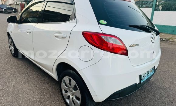 Tenga Tsaru Mazda Demio Chena Mota in Maputo in Maputo Tenga Tsaru Mazda Demio Chena Mota in Maputo in Maputo