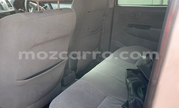 Comprar Usado Toyota Hilux Branco Carro em Maputo em Maputo Comprar Usado Toyota Hilux Branco Carro em Maputo em Maputo