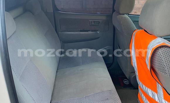 Comprar Usado Toyota Hilux Prata Carro em Maputo em Maputo Comprar Usado Toyota Hilux Prata Carro em Maputo em Maputo