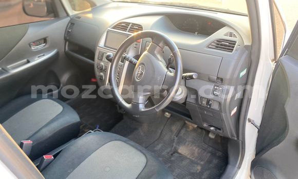 Comprar Usado Toyota Ractis Branco Carro em Maputo em Maputo Comprar Usado Toyota Ractis Branco Carro em Maputo em Maputo